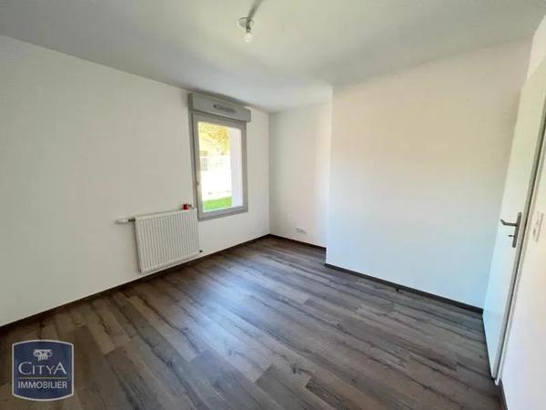 Appartement à louer 3 pièces 65.59m²