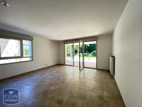 Appartement à louer 3 pièces 65.59m²