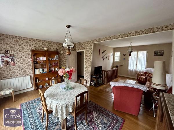Maison à vendre 5 pièces 104.72m² Le Blanc (36300)