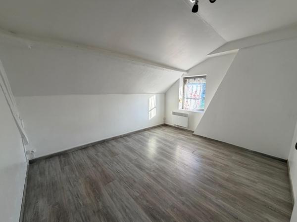 MAISON SEMI INDIVIDUELLE 118 M² 5 CHAMBRES