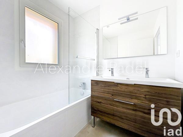 Appartement à vendre 4 pièces 88 m² Sanary-sur-Mer