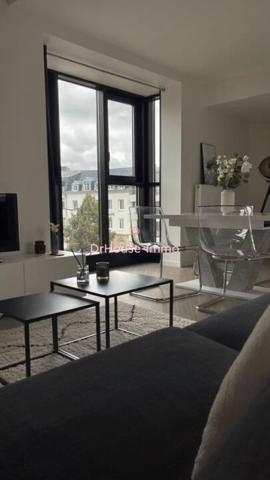 Appartement à louer 3 pièces de 70 m²