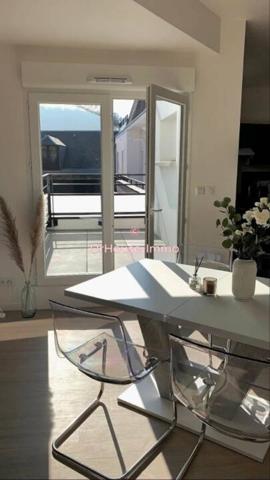 Appartement à louer 3 pièces de 70 m²