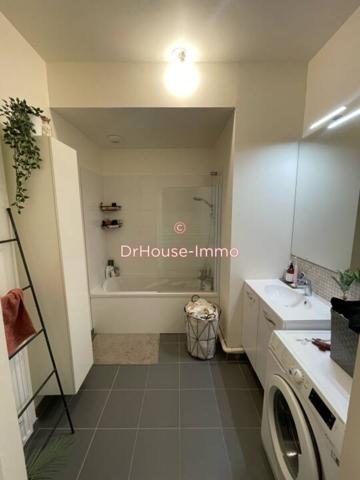 Appartement à louer 3 pièces de 70 m²