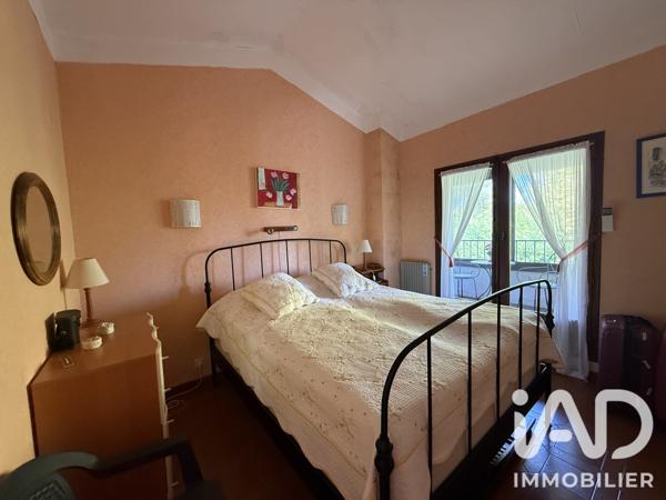 Maison à vendre 5 pièces 100,2 m² La Londe-les-Maures
