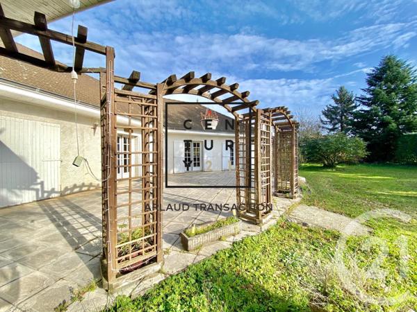 Maison à vendre  8 pièces - 210 m2 LA BATIE MONTGASCON - 38