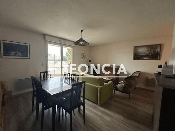 Location Appartement 3 pièces 65.1 m² - 38 RUE DES VERNES Roanne 42300