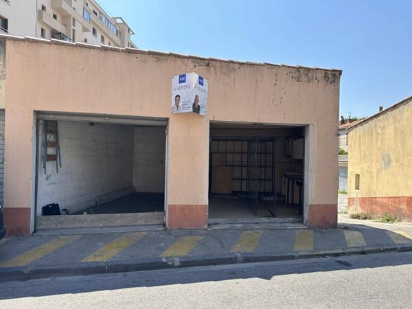 En eXclusivité / deux garages - BOX / quartier Pont du Las