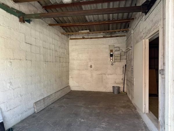 En eXclusivité / deux garages - BOX / quartier Pont du Las