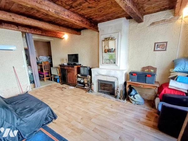 Vente Grand Studio + Grenier à Seyne