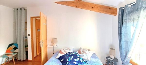 VILLA 9 pièces de 186m² + garage , piscine ..à SAINT MAXIMIN LA SAINTE BAUME (VAR- 83) / 834m² de terrain clos