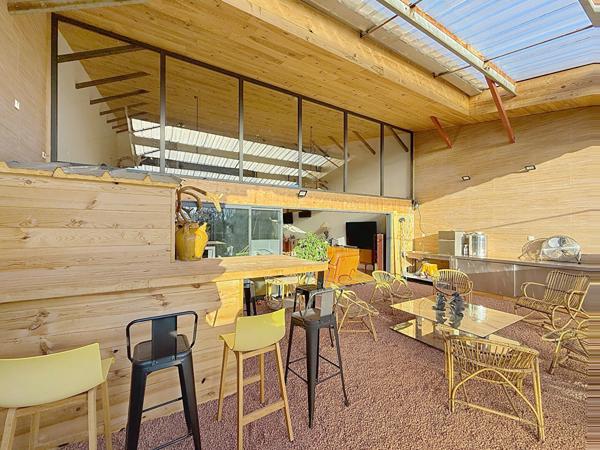 Loft Chazey Sur Ain 5 pièce(s) 400 m2, garage de 80m2, piscine, jacuzzi, love room