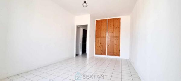 APPARTEMENT RENOVE EN COEUR DE VILLAGE