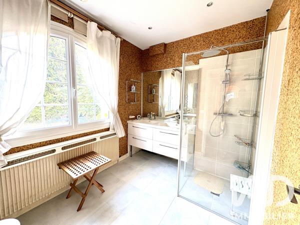 Maison à vendre 6 pièces 155 m² Villers-Bretonneux