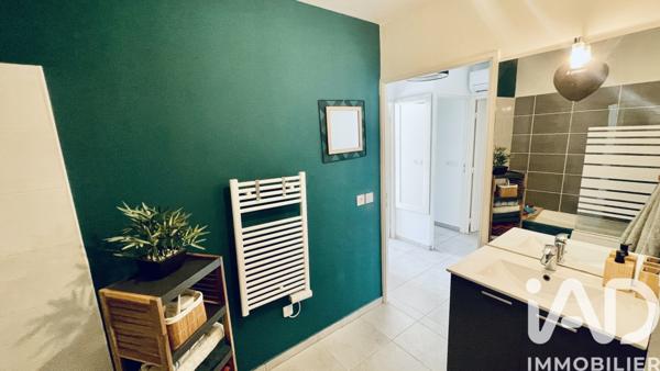 Appartement à vendre 4 pièces 76 m² Fréjus