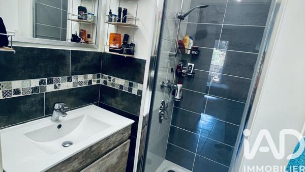 Appartement à vendre 4 pièces 76 m² Fréjus