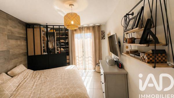 Appartement à vendre 4 pièces 76 m² Fréjus