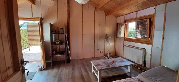 MAIGNIFIQUE MAISON RÉNOVÉE AVEC PISCINE ET CHALET INDÉPENDANT DANS QUARTIER PRISÉ DE GUEUGNON (71)