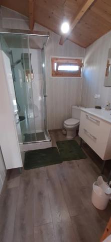 MAIGNIFIQUE MAISON RÉNOVÉE AVEC PISCINE ET CHALET INDÉPENDANT DANS QUARTIER PRISÉ DE GUEUGNON (71)