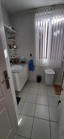 MAIGNIFIQUE MAISON RÉNOVÉE AVEC PISCINE ET CHALET INDÉPENDANT DANS QUARTIER PRISÉ DE GUEUGNON (71)