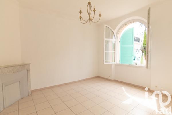 Appartement 3 pièces de 58 m² à Fréjus (83600)