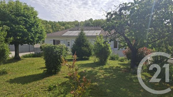 Maison à vendre  7 pièces - 150 m 2   CHATEAUNEUF SUR CHARENTE  - 16