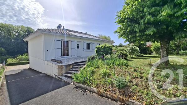 Maison à vendre  7 pièces - 150 m 2   CHATEAUNEUF SUR CHARENTE  - 16