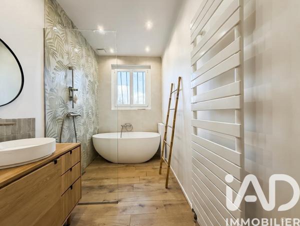 Maison à vendre 5 pièces 192 m² La Seyne-sur-Mer