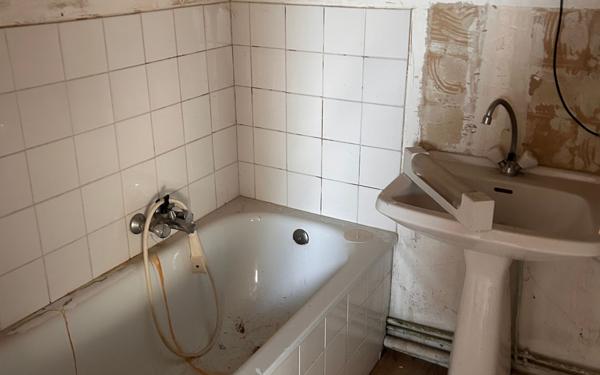 Appartement à vendre    3 pièces • 46,20 m2 Beaurepaire