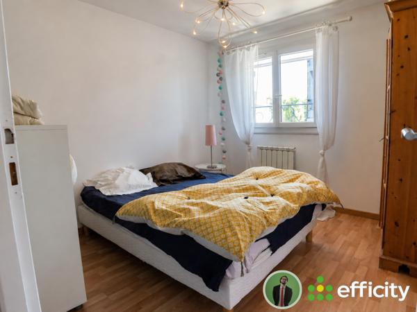 Maison
         9 pièces
        - 230 m² 539 000 € *