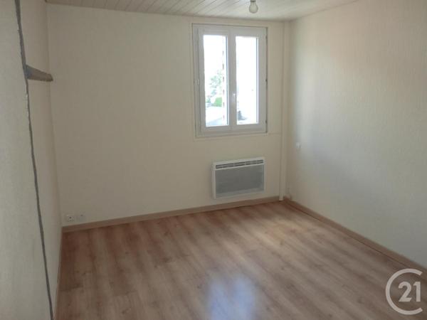 Maison à vendre  1 pièce - 24 m2 LILLEBONNE - 76