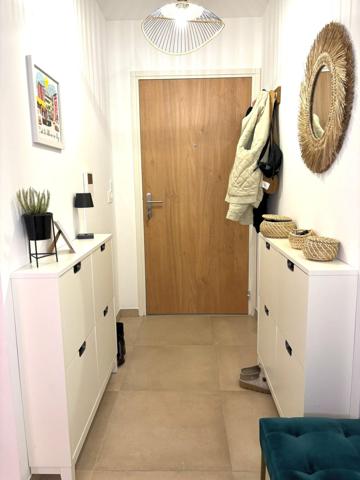 Appartement récent, terrasse motorisé et climatisé