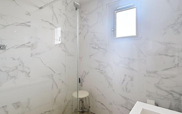 Maison à louer    4 pièces • 120 m2 Vétraz-Monthoux