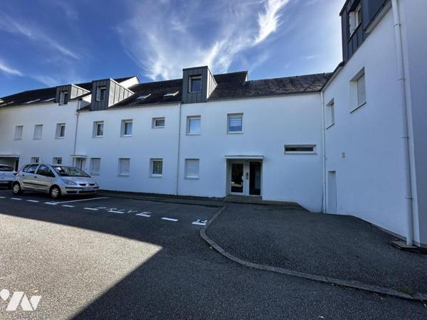 A VENDRE VANNES PROCHE GARE SPACIEUX T2 AVEC GARAGE