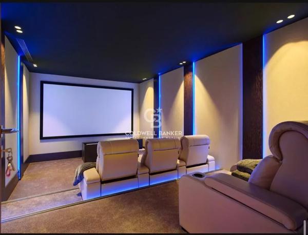 Villa 10 pièces à vendre Cannes - 06400 / Réf: Caïssa