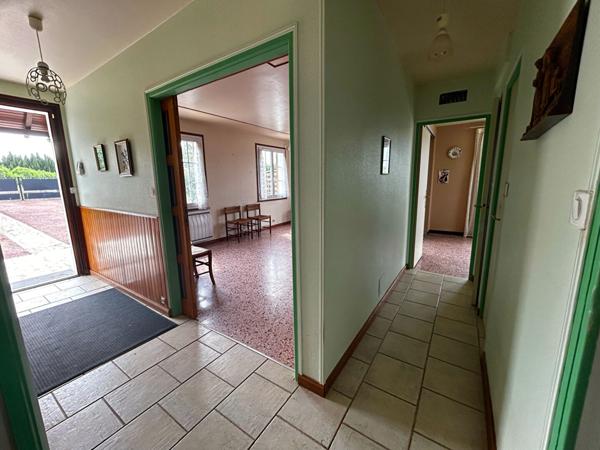 Charmante maison familiale en campagne avec grand terrain et hangar