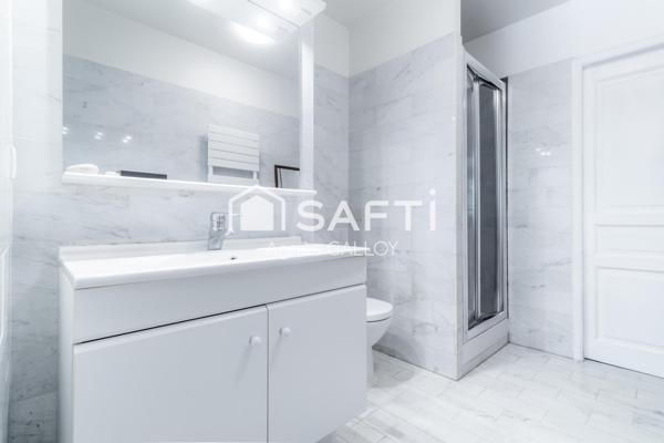 Maison familiale au calme, proche des transports et des services