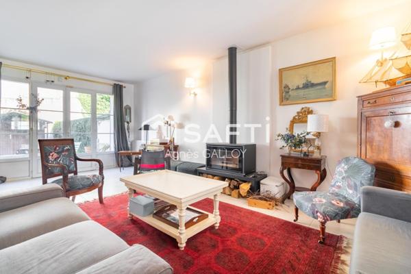 Maison familiale au calme, proche des transports et des services