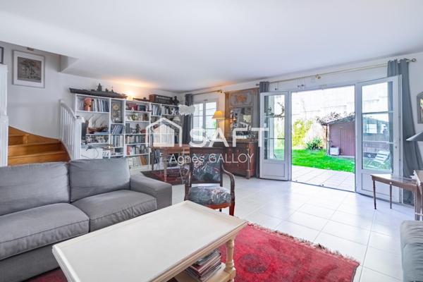 Maison familiale au calme, proche des transports et des services