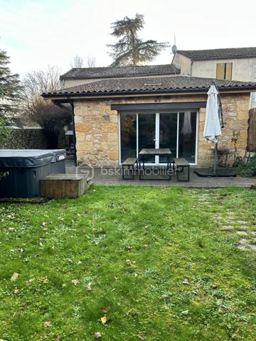 Maison de village de 160 m²