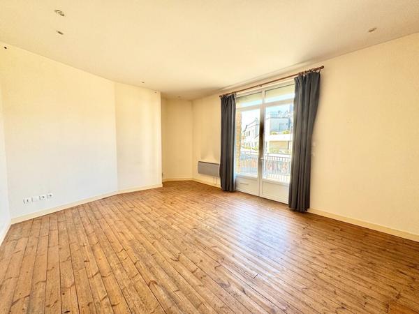 Appartement - 6 pièces - 152.06m² - Larmor Plage