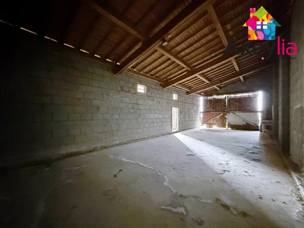 Renaison (42370) A VENDRE - RENAISON - MAISON D'HABITATION ET GRANDES DÉPENDANCES À RÉHABILITER AVEC TERRAIN