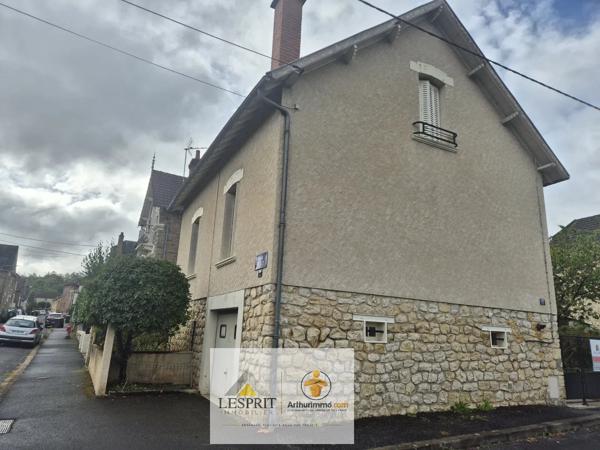Vente                                                      Maison
                        
                     6 pièces                      99 m2                     à Brive-la-Gaillarde
