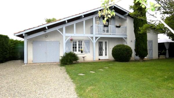 Maison familiale lumineuse et fonctionnelle