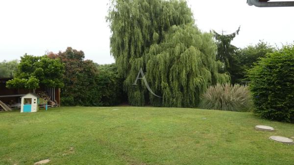 Maison familiale lumineuse et fonctionnelle