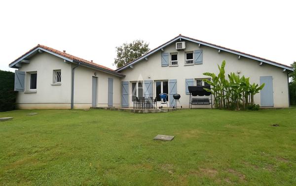 Maison familiale lumineuse et fonctionnelle