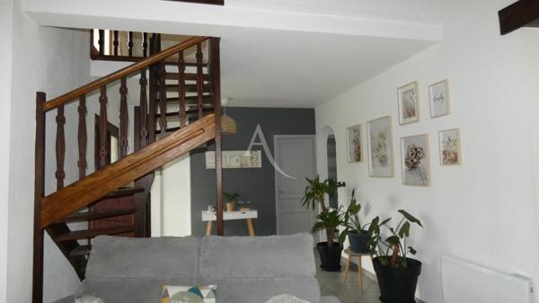 Maison familiale lumineuse et fonctionnelle