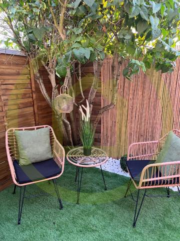 Appartement à LES ESSARTS LE ROI (78690)