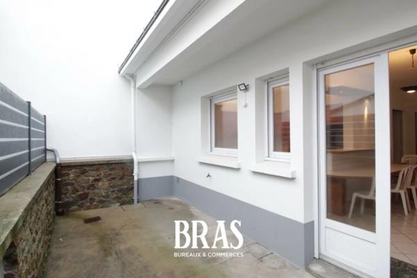 Local d'activité - 220m² - Rezé