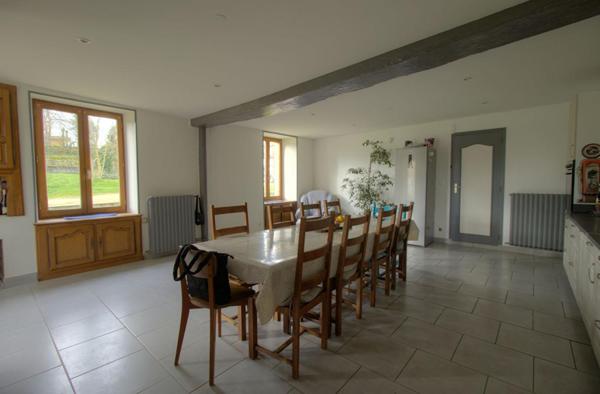 Maison La Chapelle Baton 6 pièce(s) 135 m2